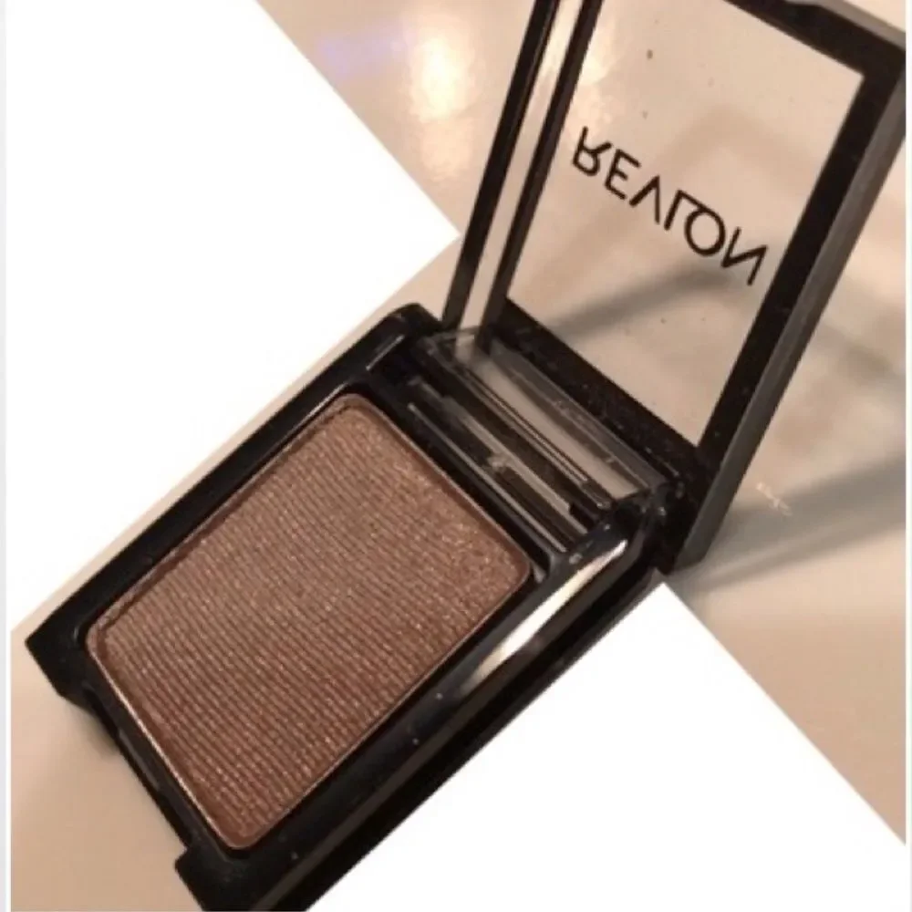 New Revlon Eyeshadow Womens Make Up Taupe Brown Satin Eyes Cosmetic NWT